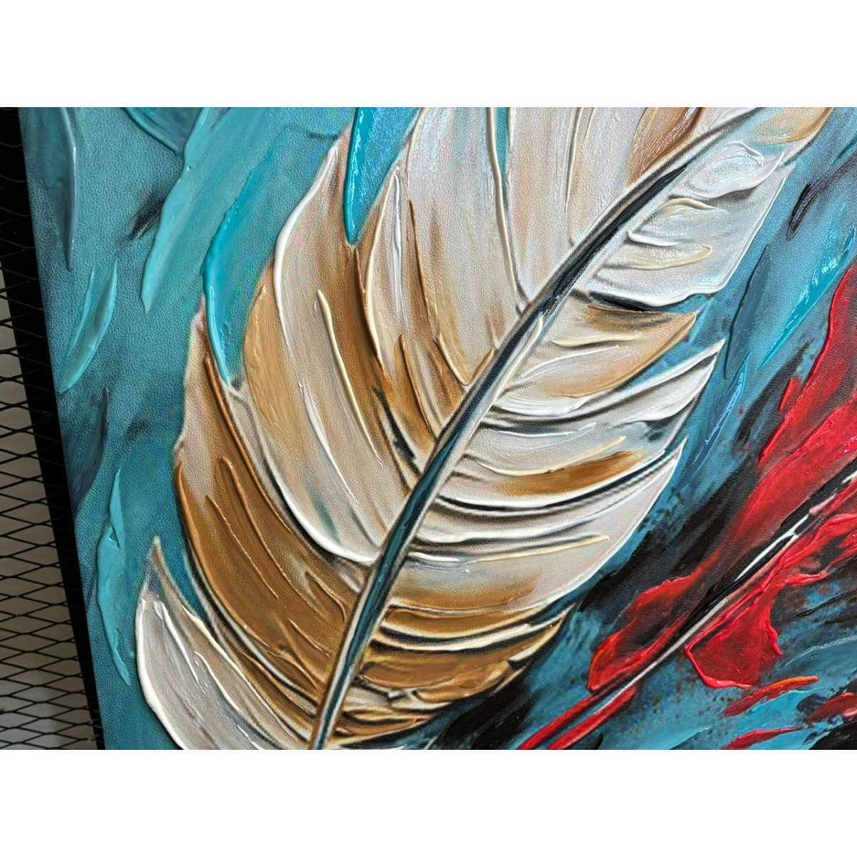 Red Blue Feather Textured Partial Oil Painting